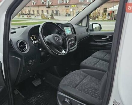 Білий Мерседес Віто, об'ємом двигуна 2 л та пробігом 154 тис. км за 22999 $, фото 25 на Automoto.ua