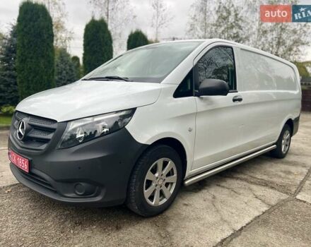 Белый Мерседес Вито, объемом двигателя 1.8 л и пробегом 199 тыс. км за 17500 $, фото 18 на Automoto.ua