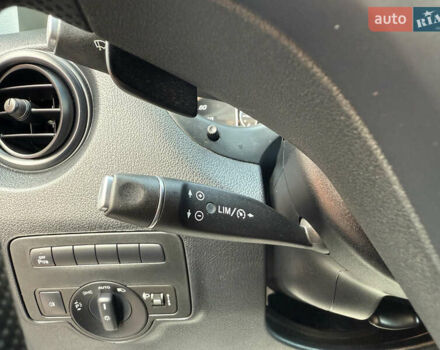 Белый Мерседес Вито, объемом двигателя 2.2 л и пробегом 177 тыс. км за 27200 $, фото 44 на Automoto.ua