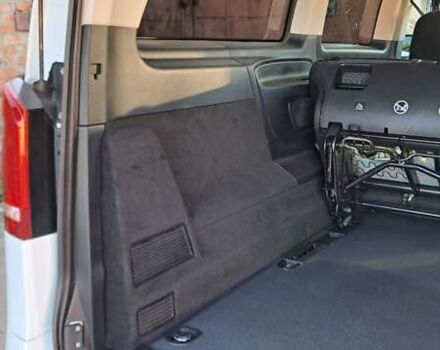 Белый Мерседес Вито, объемом двигателя 2 л и пробегом 220 тыс. км за 33500 $, фото 89 на Automoto.ua