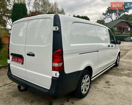 Белый Мерседес Вито, объемом двигателя 1.8 л и пробегом 199 тыс. км за 17500 $, фото 59 на Automoto.ua
