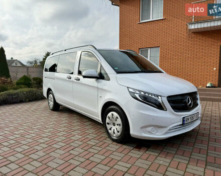 Білий Мерседес Віто, об'ємом двигуна 2.2 л та пробігом 178 тис. км за 27200 $, фото 3 на Automoto.ua