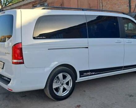 Белый Мерседес Вито, объемом двигателя 2 л и пробегом 220 тыс. км за 33500 $, фото 25 на Automoto.ua