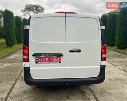 Белый Мерседес Вито, объемом двигателя 1.8 л и пробегом 199 тыс. км за 17500 $, фото 53 на Automoto.ua
