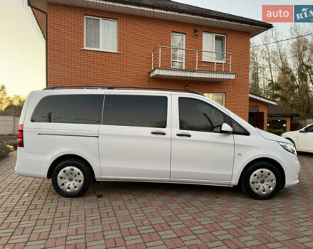 Белый Мерседес Вито, объемом двигателя 2.2 л и пробегом 177 тыс. км за 27200 $, фото 18 на Automoto.ua