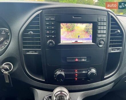 Белый Мерседес Вито, объемом двигателя 1.8 л и пробегом 199 тыс. км за 17500 $, фото 95 на Automoto.ua