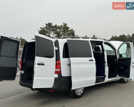 Белый Мерседес Вито, объемом двигателя 1.8 л и пробегом 223 тыс. км за 20900 $, фото 47 на Automoto.ua