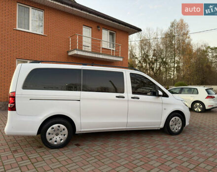 Белый Мерседес Вито, объемом двигателя 2.2 л и пробегом 177 тыс. км за 27200 $, фото 20 на Automoto.ua