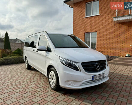 Білий Мерседес Віто, об'ємом двигуна 2.2 л та пробігом 178 тис. км за 27200 $, фото 1 на Automoto.ua