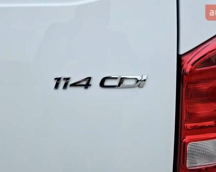 Білий Мерседес Віто, об'ємом двигуна 2 л та пробігом 154 тис. км за 22999 $, фото 19 на Automoto.ua