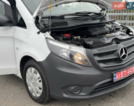 Белый Мерседес Вито, объемом двигателя 1.8 л и пробегом 223 тыс. км за 20900 $, фото 41 на Automoto.ua