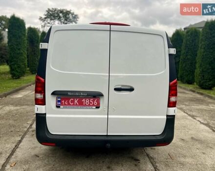 Белый Мерседес Вито, объемом двигателя 1.8 л и пробегом 199 тыс. км за 17500 $, фото 54 на Automoto.ua