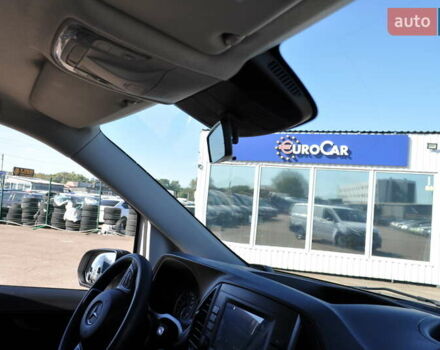 Білий Мерседес Віто, об'ємом двигуна 2 л та пробігом 200 тис. км за 27500 $, фото 47 на Automoto.ua