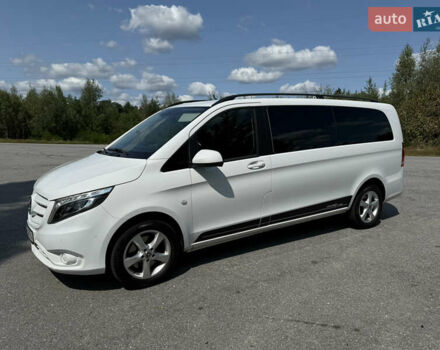 Білий Мерседес Віто, об'ємом двигуна 2.14 л та пробігом 165 тис. км за 37900 $, фото 3 на Automoto.ua