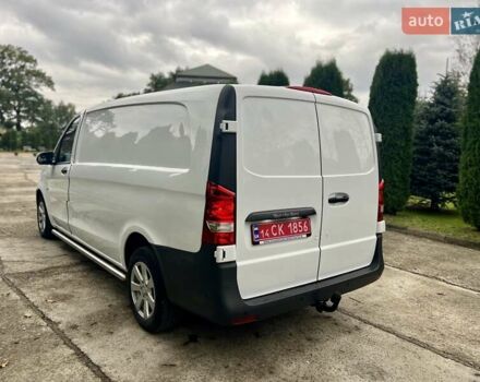 Белый Мерседес Вито, объемом двигателя 1.8 л и пробегом 199 тыс. км за 17500 $, фото 55 на Automoto.ua