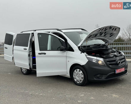 Білий Мерседес Віто, об'ємом двигуна 1.8 л та пробігом 223 тис. км за 21500 $, фото 49 на Automoto.ua