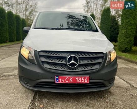 Белый Мерседес Вито, объемом двигателя 1.8 л и пробегом 199 тыс. км за 17500 $, фото 5 на Automoto.ua