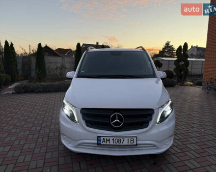 Білий Мерседес Віто, об'ємом двигуна 2.2 л та пробігом 178 тис. км за 27200 $, фото 15 на Automoto.ua