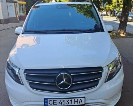 Белый Мерседес Вито, объемом двигателя 2 л и пробегом 225 тыс. км за 26999 $, фото 4 на Automoto.ua