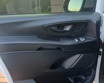 Белый Мерседес Вито, объемом двигателя 1.95 л и пробегом 260 тыс. км за 25999 $, фото 30 на Automoto.ua