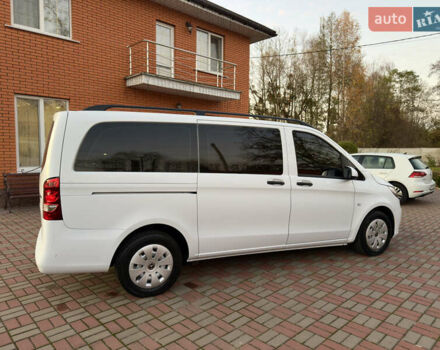 Белый Мерседес Вито, объемом двигателя 2.2 л и пробегом 177 тыс. км за 27200 $, фото 30 на Automoto.ua