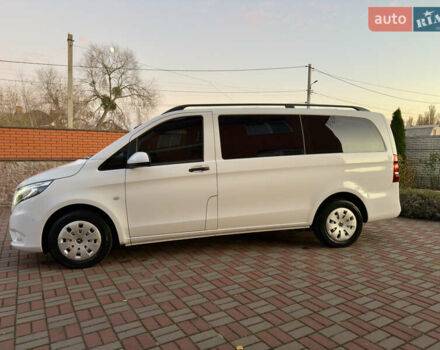 Белый Мерседес Вито, объемом двигателя 2.2 л и пробегом 177 тыс. км за 27200 $, фото 22 на Automoto.ua