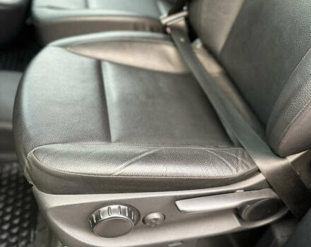 Белый Мерседес Вито, объемом двигателя 2.1 л и пробегом 265 тыс. км за 27500 $, фото 23 на Automoto.ua