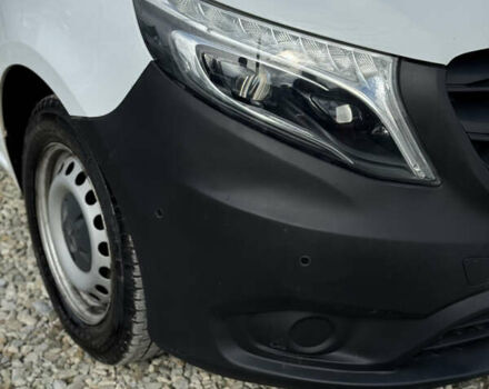 Белый Мерседес Вито, объемом двигателя 1.75 л и пробегом 46 тыс. км за 21250 $, фото 33 на Automoto.ua