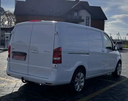 Белый Мерседес Вито, объемом двигателя 2 л и пробегом 258 тыс. км за 22500 $, фото 1 на Automoto.ua