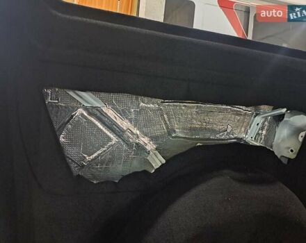 Мерседес Вито 2021 в Черновцах на Automoto.ua Белый Мерседес Вито, объемом двигателя 1.95 л и пробегом 287 тыс. км за 26900 $, фото 98 на Automoto.ua