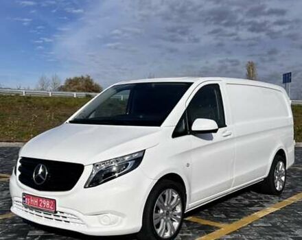 Белый Мерседес Вито, объемом двигателя 2 л и пробегом 258 тыс. км за 22500 $, фото 4 на Automoto.ua