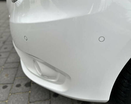 Белый Мерседес Вито, объемом двигателя 2.1 л и пробегом 265 тыс. км за 27500 $, фото 11 на Automoto.ua