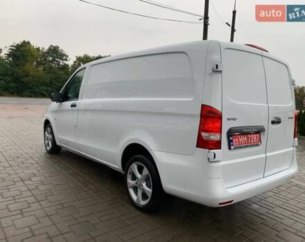 Белый Мерседес Вито, объемом двигателя 1.95 л и пробегом 227 тыс. км за 23900 $, фото 14 на Automoto.ua