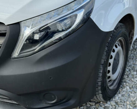 Белый Мерседес Вито, объемом двигателя 1.75 л и пробегом 46 тыс. км за 21250 $, фото 35 на Automoto.ua