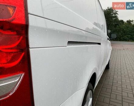 Белый Мерседес Вито, объемом двигателя 1.95 л и пробегом 227 тыс. км за 23900 $, фото 18 на Automoto.ua