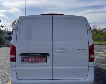 Белый Мерседес Вито, объемом двигателя 2 л и пробегом 258 тыс. км за 22500 $, фото 2 на Automoto.ua