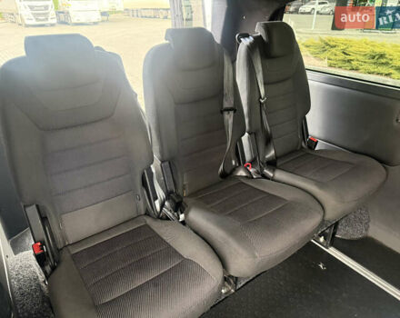 Білий Мерседес Віто, об'ємом двигуна 2 л та пробігом 102 тис. км за 34999 $, фото 10 на Automoto.ua