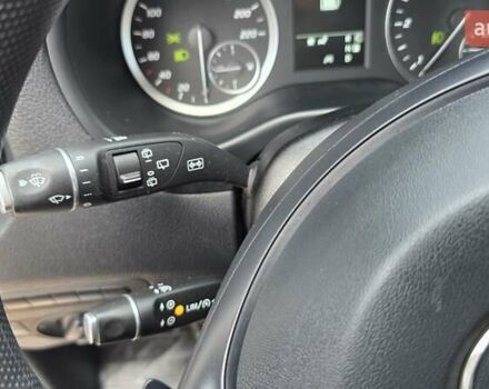 Белый Мерседес Вито, объемом двигателя 2 л и пробегом 194 тыс. км за 25700 $, фото 9 на Automoto.ua