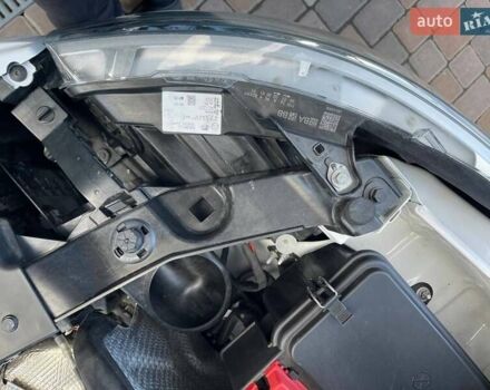 Мерседес Вито 2021 в Черновцах на Automoto.ua Белый Мерседес Вито, объемом двигателя 1.95 л и пробегом 287 тыс. км за 26900 $, фото 88 на Automoto.ua