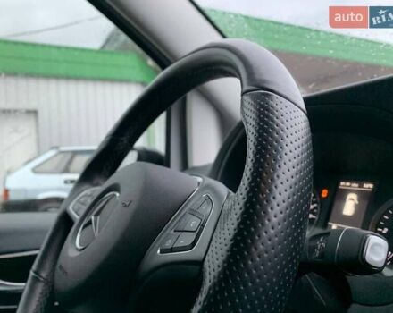 Белый Мерседес Вито, объемом двигателя 1.95 л и пробегом 227 тыс. км за 23900 $, фото 17 на Automoto.ua