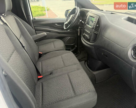 Білий Мерседес Віто, об'ємом двигуна 2 л та пробігом 102 тис. км за 34999 $, фото 8 на Automoto.ua