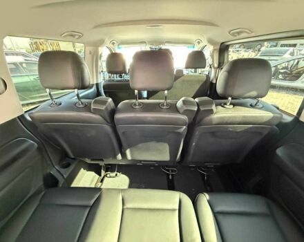 Белый Мерседес Вито, объемом двигателя 0 л и пробегом 58 тыс. км за 30000 $, фото 6 на Automoto.ua