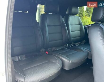 Мерседес Вито 2021 в Черновцах на Automoto.ua Белый Мерседес Вито, объемом двигателя 1.95 л и пробегом 287 тыс. км за 26900 $, фото 54 на Automoto.ua