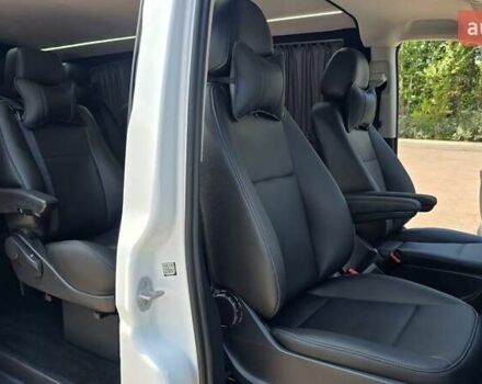 Белый Мерседес Вито, объемом двигателя 2 л и пробегом 194 тыс. км за 25700 $, фото 14 на Automoto.ua