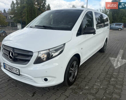 Білий Мерседес Віто, об'ємом двигуна 2 л та пробігом 102 тис. км за 34999 $, фото 2 на Automoto.ua