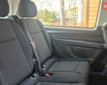 Белый Мерседес Вито, объемом двигателя 1.95 л и пробегом 203 тыс. км за 32000 $, фото 13 на Automoto.ua