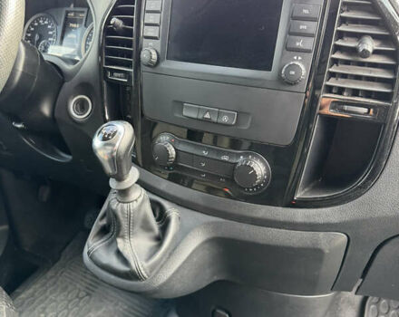 Белый Мерседес Вито, объемом двигателя 1.75 л и пробегом 46 тыс. км за 21250 $, фото 32 на Automoto.ua