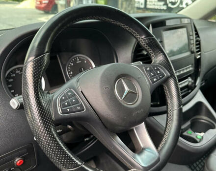 Белый Мерседес Вито, объемом двигателя 2.1 л и пробегом 265 тыс. км за 27500 $, фото 18 на Automoto.ua