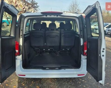 Белый Мерседес Вито, объемом двигателя 1.95 л и пробегом 203 тыс. км за 32000 $, фото 11 на Automoto.ua