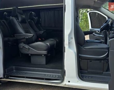 Белый Мерседес Вито, объемом двигателя 2 л и пробегом 194 тыс. км за 25700 $, фото 13 на Automoto.ua